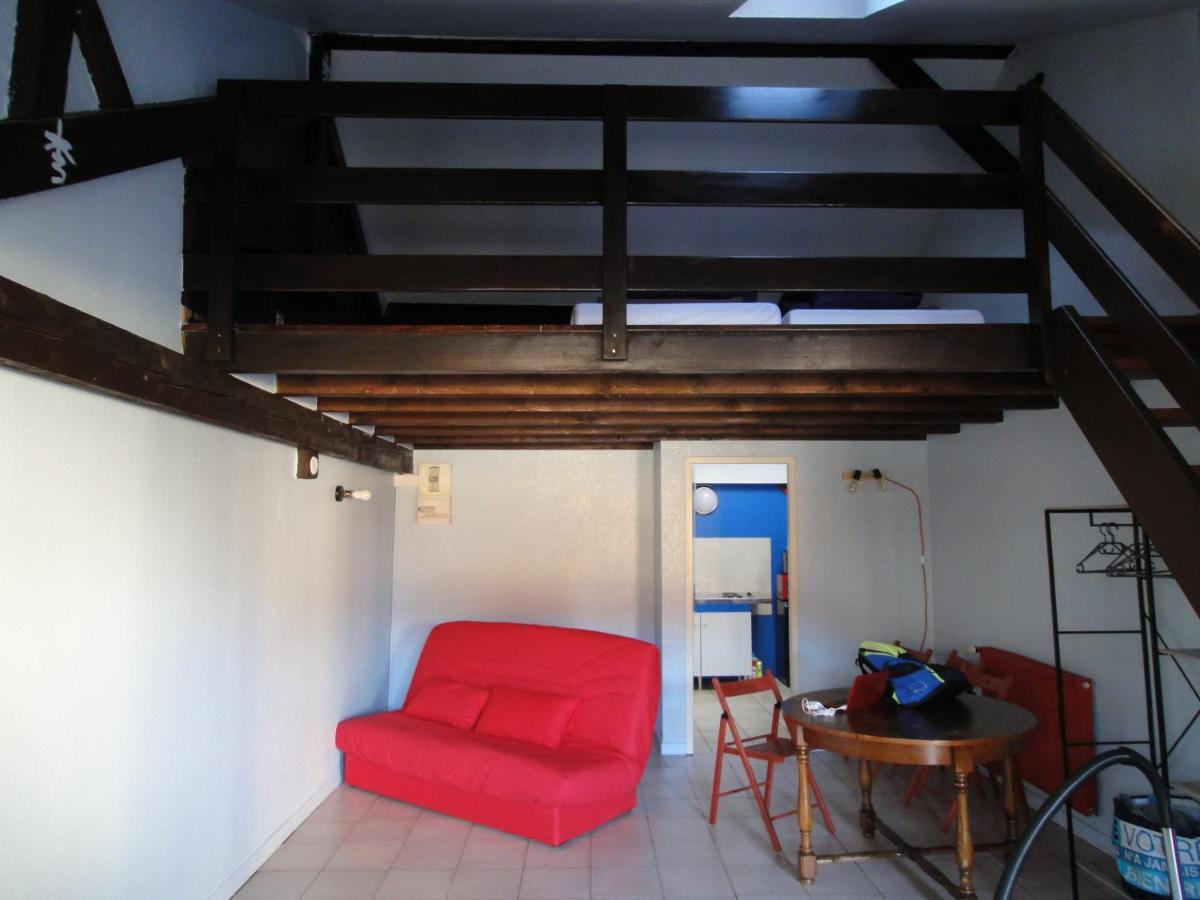Strasbourg centre studio+mezzanine au calme Apartment Exterior foto