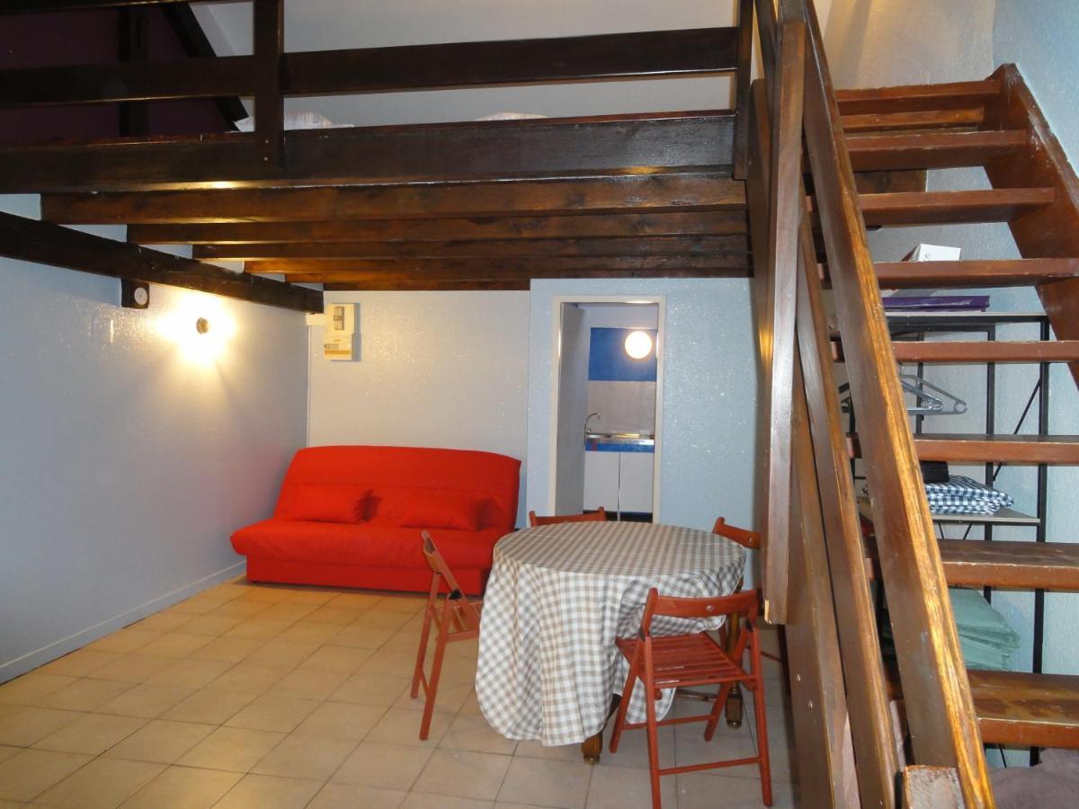 Strasbourg centre studio+mezzanine au calme Apartment Exterior foto